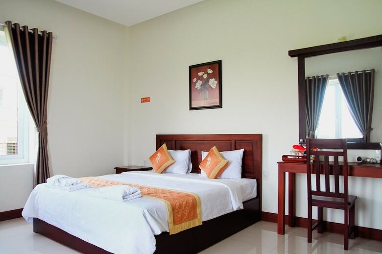 Truong Tinh Hotel