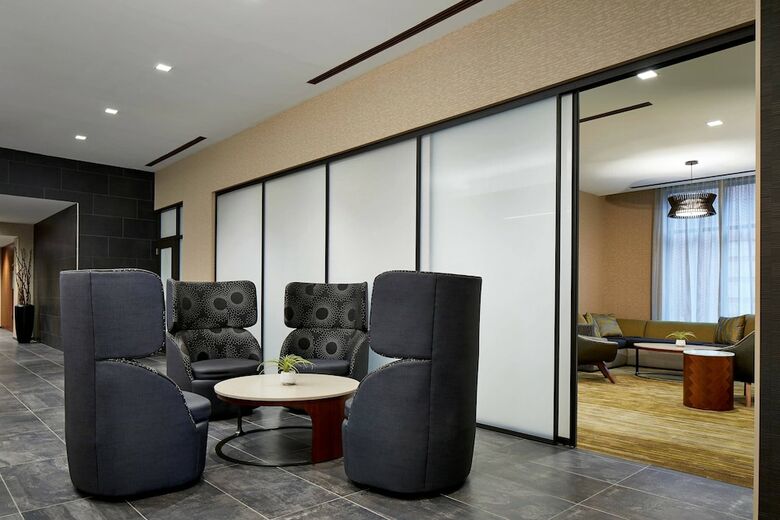 Hotel Courtyard By Marriott Baltimore Downtown/mchenry Row