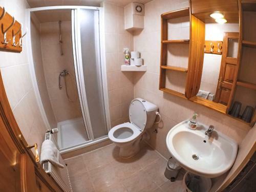 Hostal Penzi�n Pod Br�nou