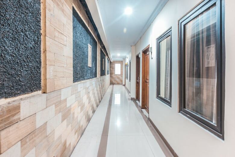 Hotel Oyo 1667 Wisma Lux Barkah