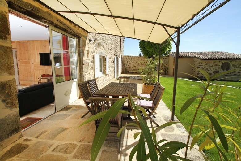 Le Clos de Lapras Gite