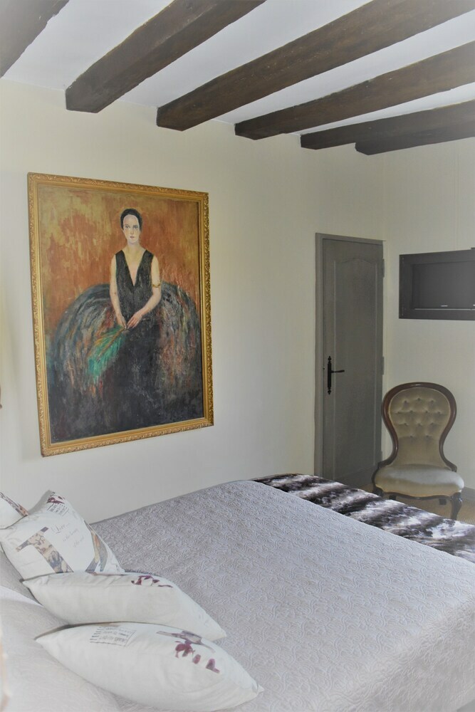 Hotel Le Petit Chateau de Sainte Colombe