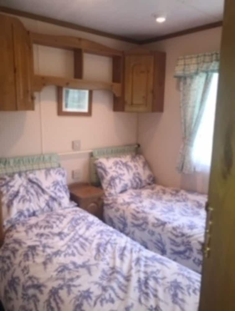 Cabana Unique Cottage Mobile Home