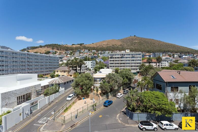 Unit 613 Cape Royale Apartments