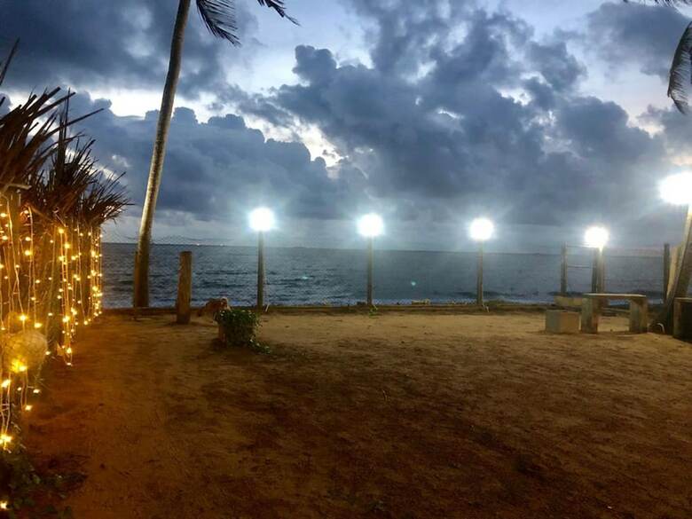 Bed & Breakfast C J Beach Resort