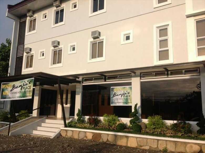 Hotel Benjie's Place