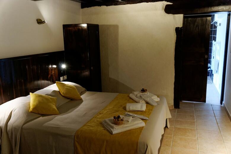 Bed & Breakfast Au Dessus De Parady