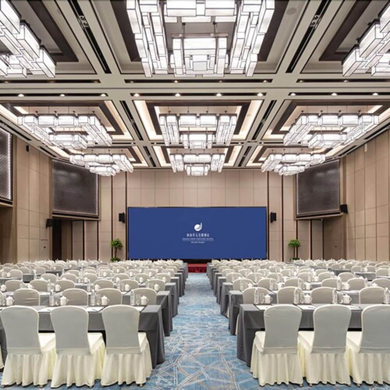 New Century Hotel Zhenhai