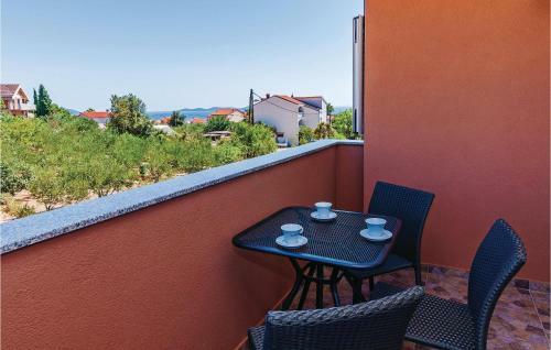 Two-bedroom Apartment In Pakostane