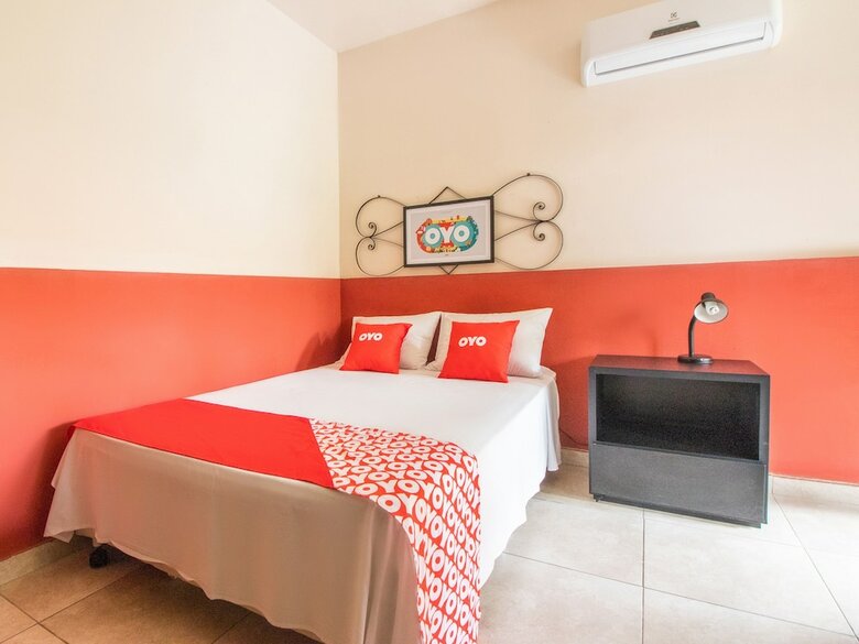 Hotel Oyo Viv�ncia Residence