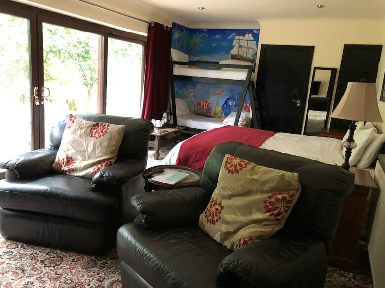 Hotel Foxwood Guest House