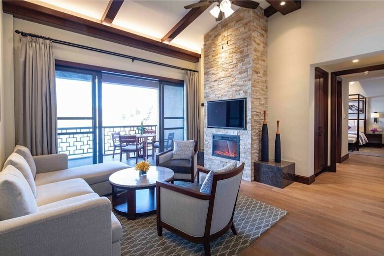 Hotel High Mountain Resort Shangri-la