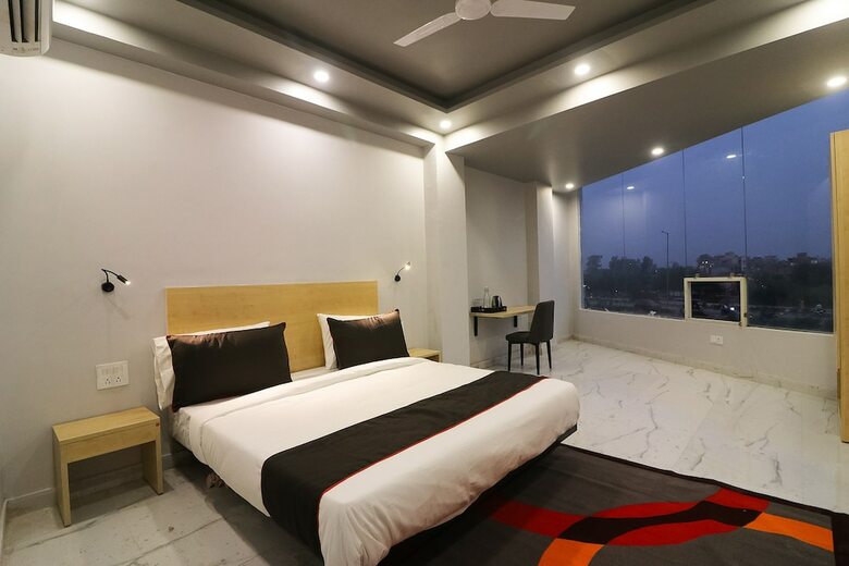 Hotel Collection O 42618 Sector 31 Rohini