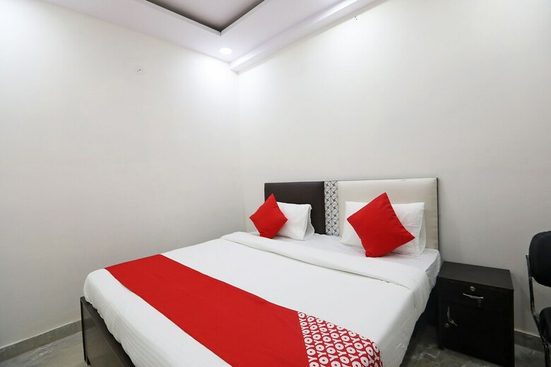 Hotel Oyo 46841 Aashiana Guest House