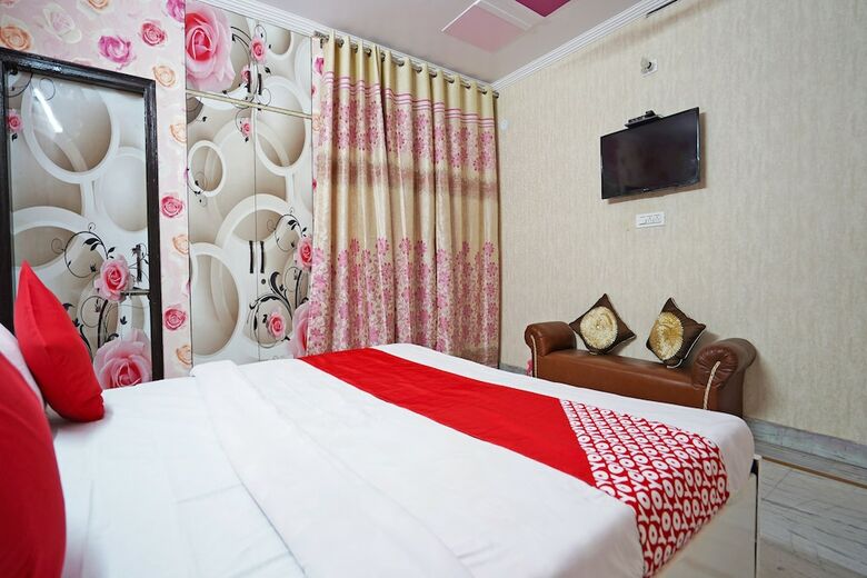Hotel Oyo 61592 All In One