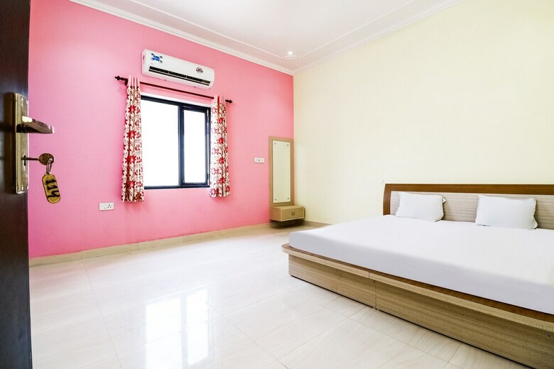 Posada Spot On 46858 Jharkhand Palace