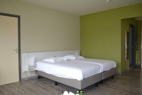 Hotel Le Relais De La Haute Sambre