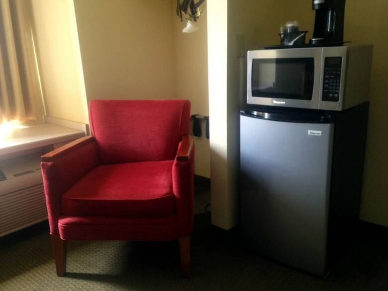 Hotel Quality Inn & Suites