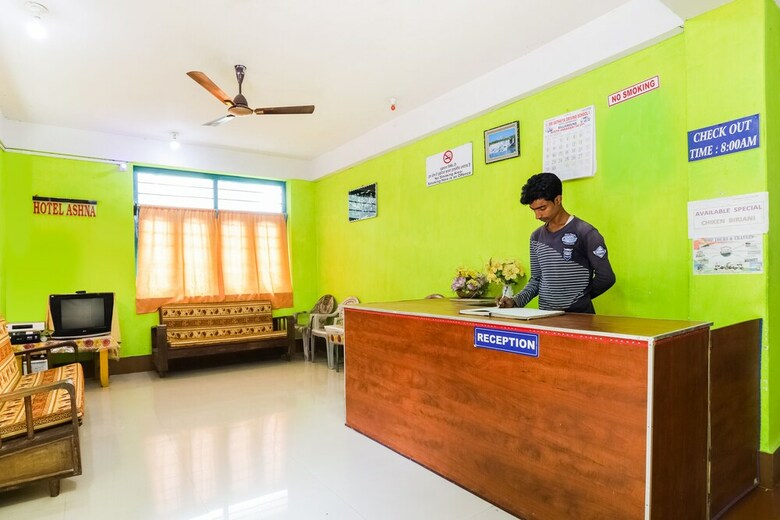Oyo 61628 Hotel Aashna
