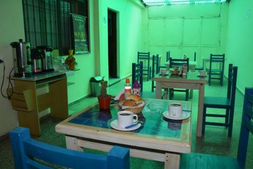 Hotel Hostal Bernardo Salta