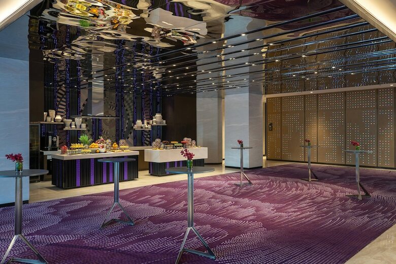 Renaissance Nanning Hotel