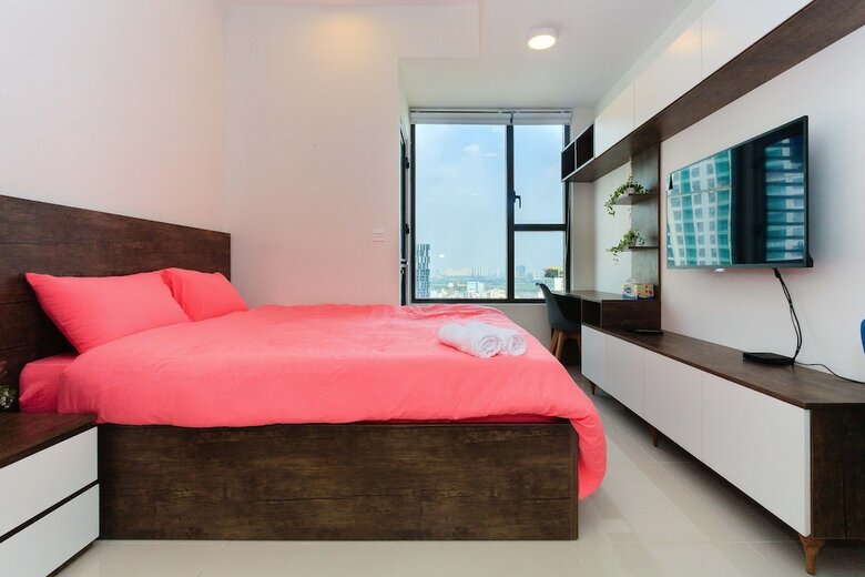 Pt Rivergate Apartment