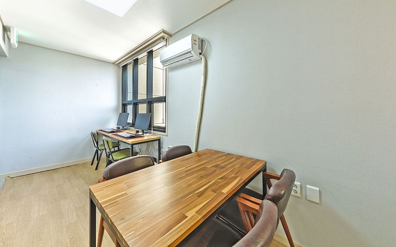 Adel Pension