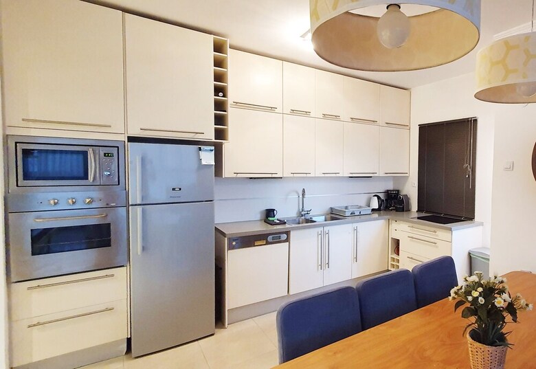 Apartamento Charming 3 Bdr Apt 2 Min From Beach Tl51