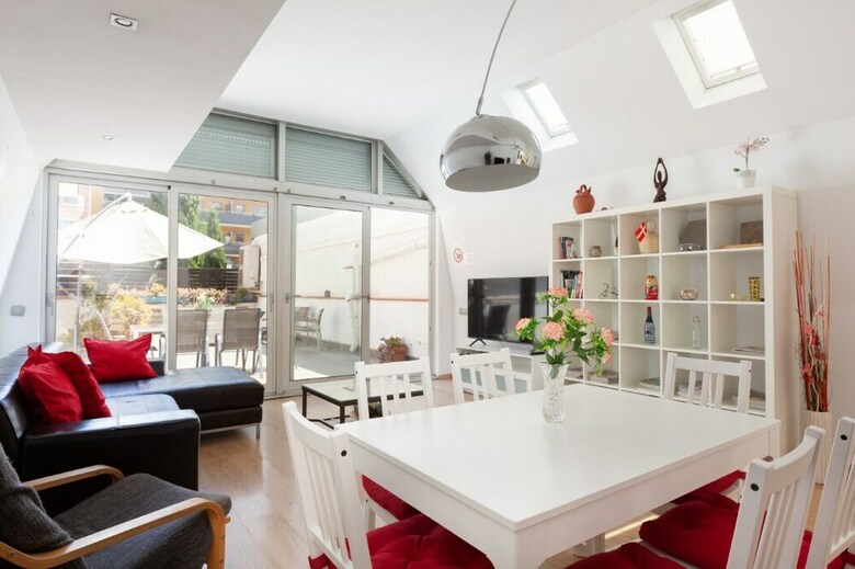 Centric Apartment Barna
