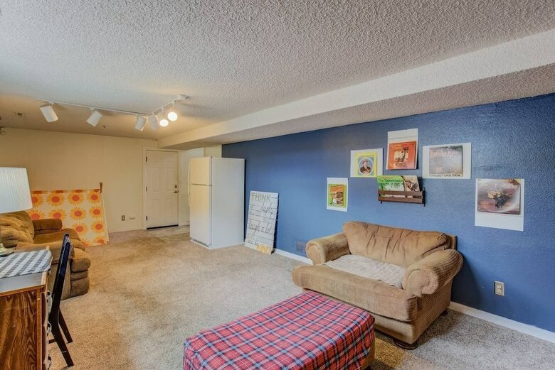 Palmer Park Trails & Space 4 Bdrm Cntrl Location