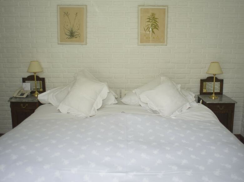Hotel Estancia Ave Maria