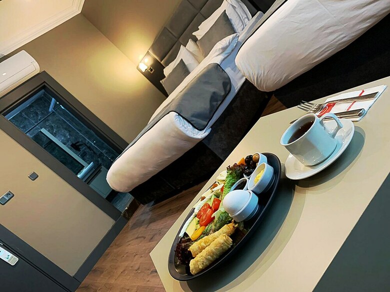 Hotel Frt A?rl?nes Otel