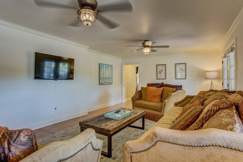 5br Mnt Viewsdowntown Luxuryfirepit & Rv Parking