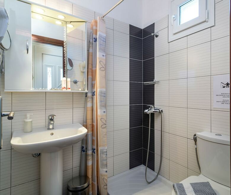 A Ponte Studios And Apartments