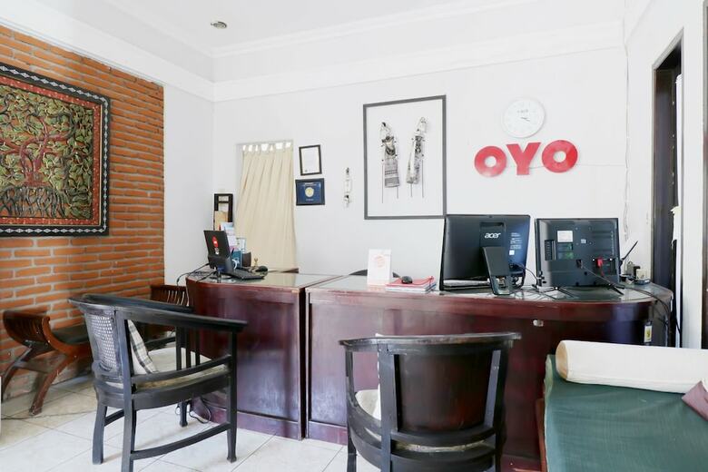 Hotel Oyo 1757 Villa Dende