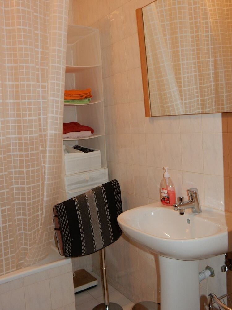 Praceta Almeida Garrett Apartment