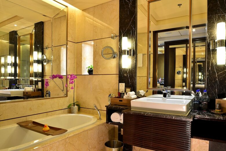 Shanghai Marriott Hotel Riverside