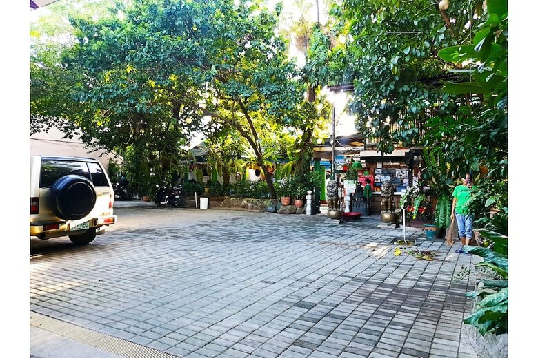 Hotel Oyo 477 Carino Resort