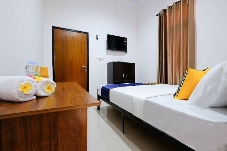 Hotel Spot On 1784 Tnc Residence Syariah