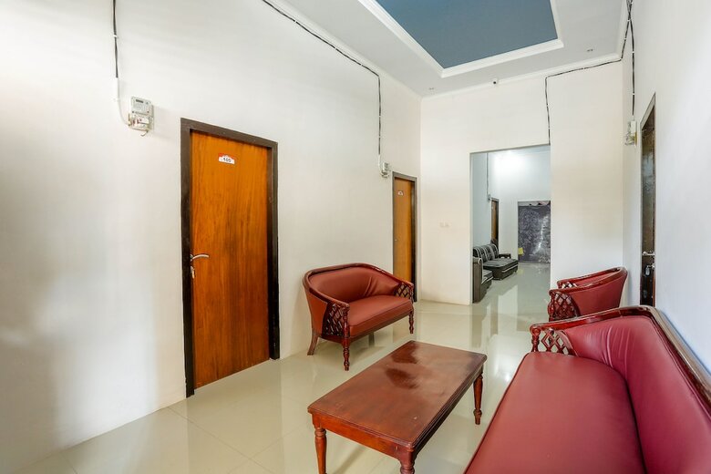 Hotel Spot On 1784 Tnc Residence Syariah