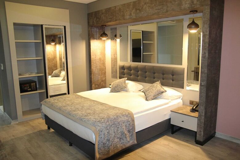 Hotel Ereza Otel