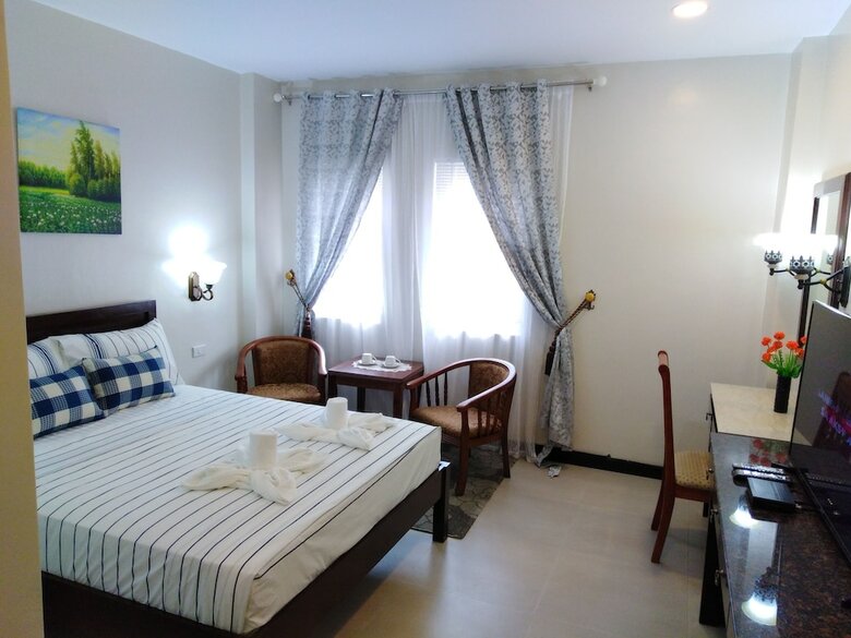 Hotel Venezia Suites Iloilo