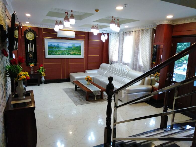 Hotel Venezia Suites Iloilo