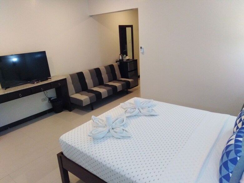 Hotel Venezia Suites Iloilo