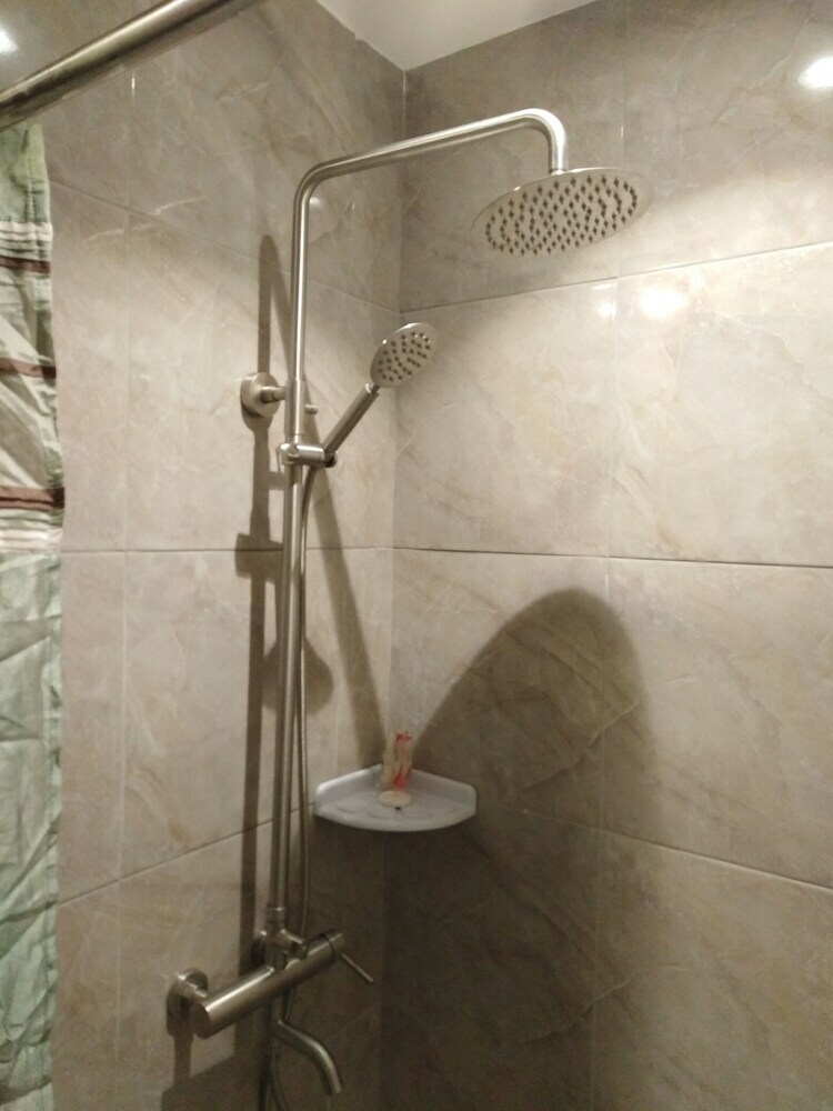 Hotel Venezia Suites Iloilo