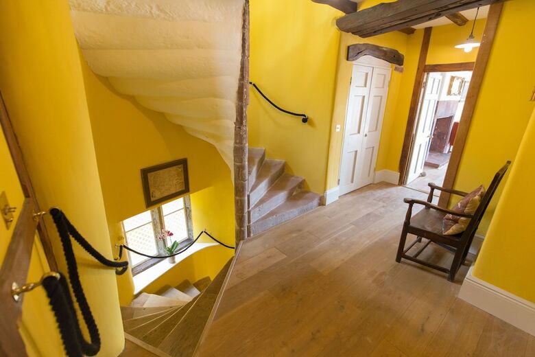 Villa Haile Hall Private Wing 4 Ensuite Bedrms