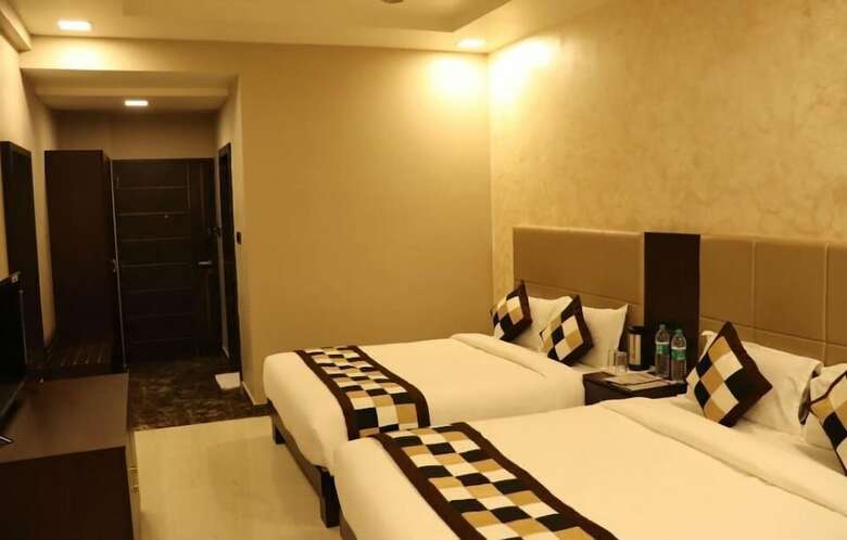 Mangal Grand Hotel