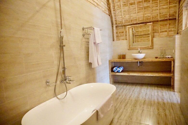 Bed & Breakfast Wana Shanti Villa