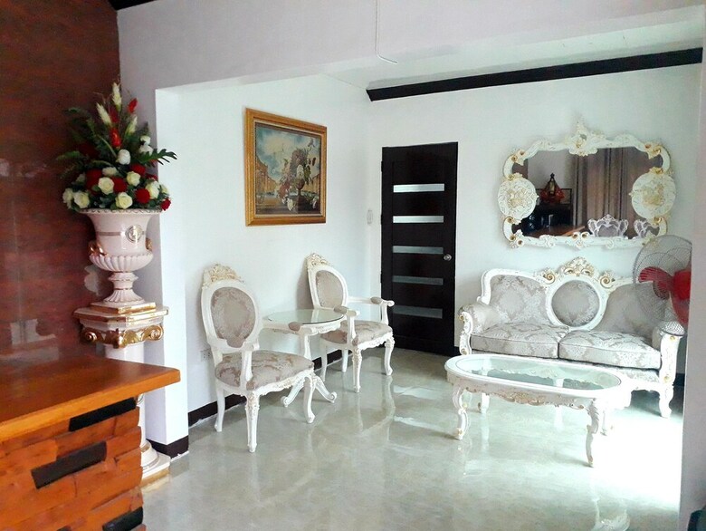 Hotel Jazkimronan Resort
