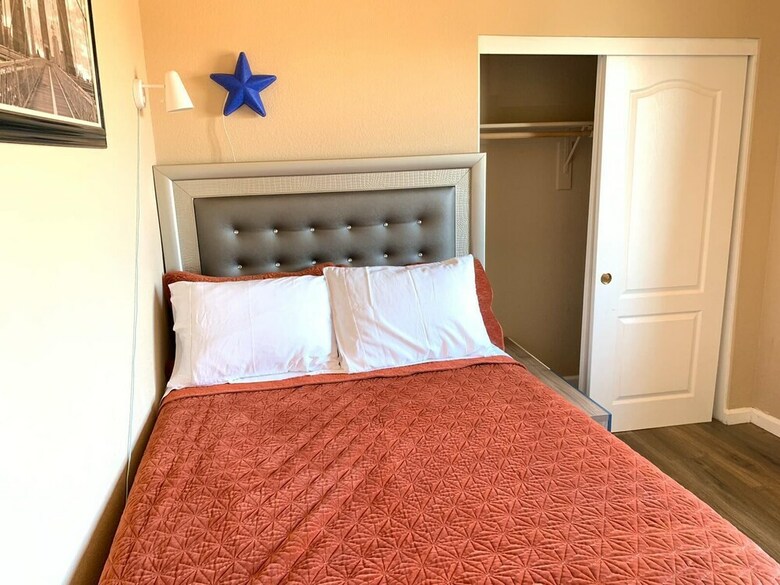 Hotel Sweet Home